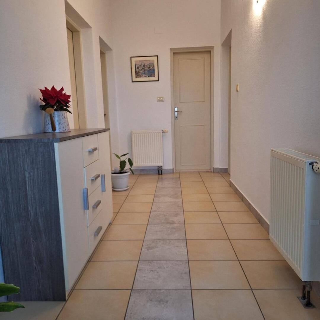 Apartment Damir Tucepi Exterior photo
